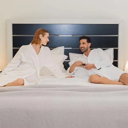 Apeiron Blue Santorini - Sustainable Adults Only 14 5* Fira (Santorini)