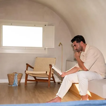 Apeiron Blue Santorini - Sustainable Adults Only 14 5*