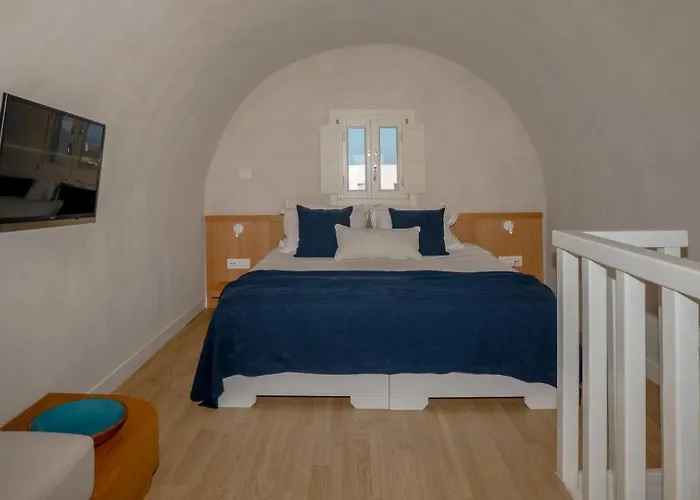 Apeiron Blue Santorini - Adults Only 14 Plus - Apeiron Hotels Otel Fira (Santorini)
