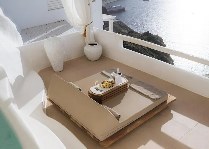 Apeiron Blue Santorini - Adults Only 14 Plus - Apeiron Hotels 5* Fira (Santorini)