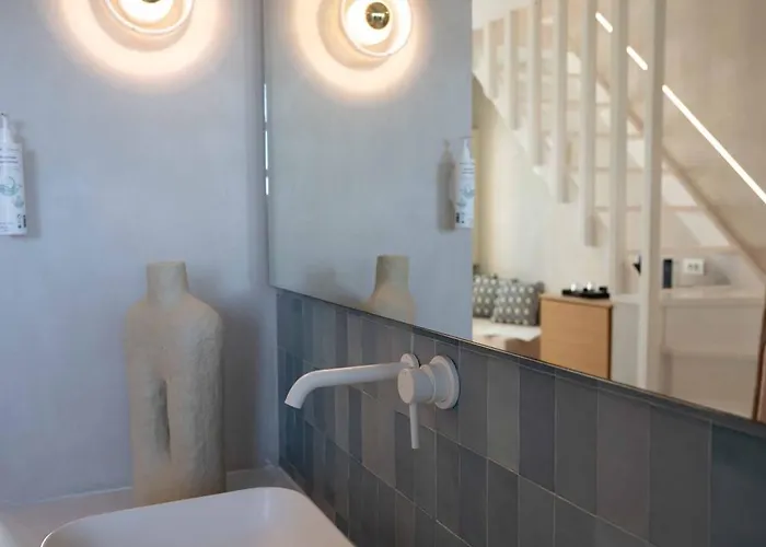 מלון Apeiron Blue Santorini - Adults Only 14 Plus - Apeiron Hotels