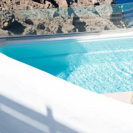 Apeiron Blue Santorini - Sustainable Adults Only 14 5*