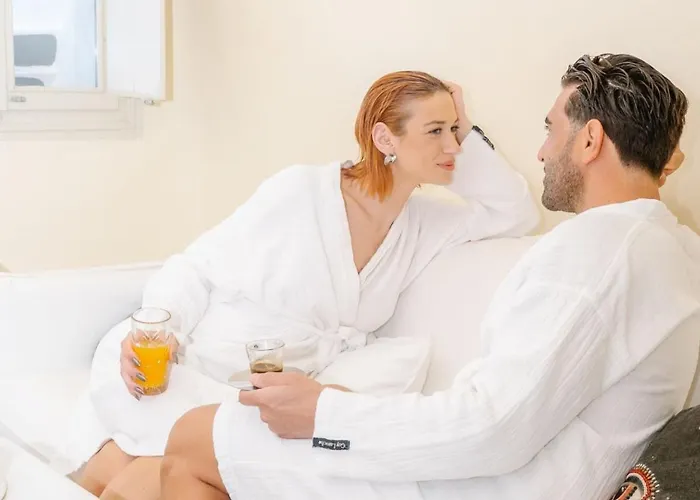 Apeiron Blue Santorini - Adults Only 14 Plus - Apeiron Hotels Fíra