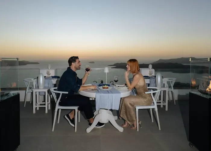 Apeiron Blue Santorini - Adults Only 14 Plus - Apeiron Hotels Szálloda Fíra